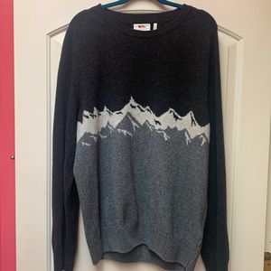 Fjallraven Men’s L 3 shades of Gray Ovik Greenland Re-wool sweater